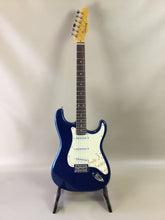 Load image into Gallery viewer, Atsah Guitars Model S Cobalt Blue (w/ padded Atsah gig-bag)