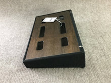 Charger l&#39;image dans la galerie, Dantas Handmade D40 Custom Pedal Board (Black) + Backpack